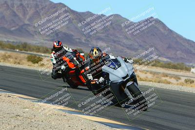 media/Mar-12-2022-SoCal Trackdays (Sat) [[152081554b]]/Turn 14 Inside (155pm)/